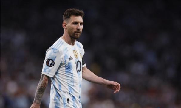 美国导弹驱逐舰抵达特多，逼近委内瑞拉 参与联合军演